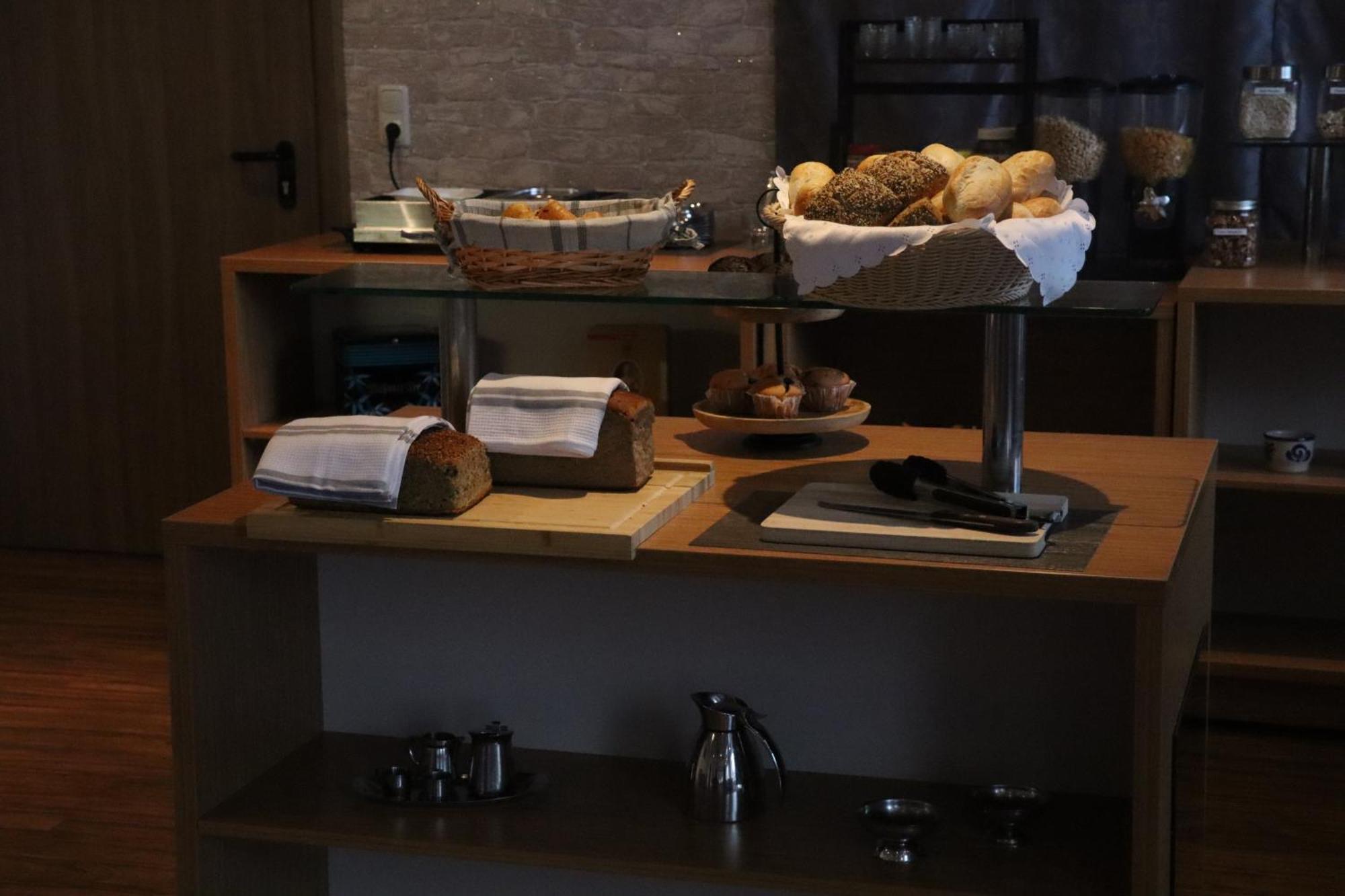 Hotel Haarener Hof Bad Wünnenberg Екстериор снимка