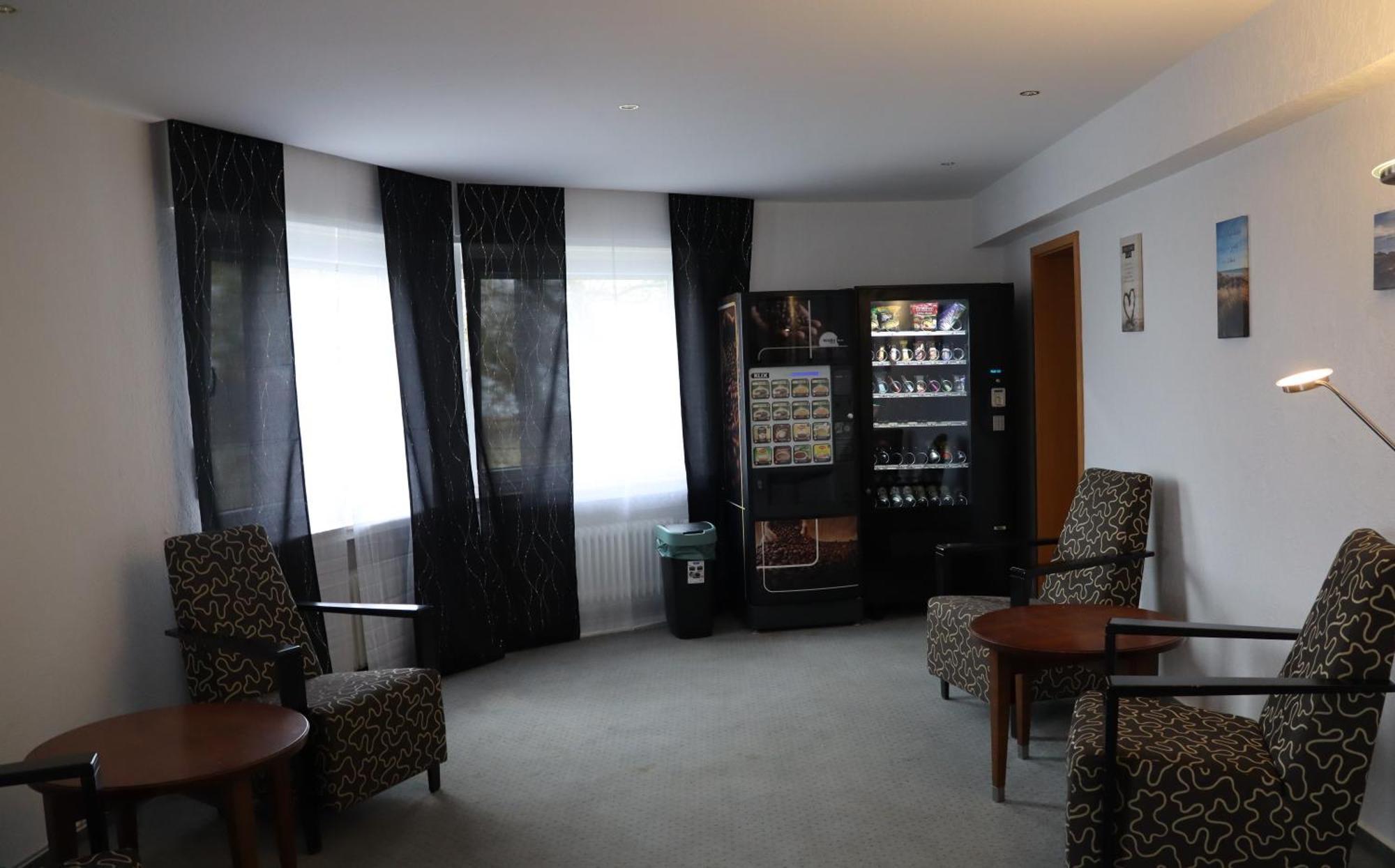 Hotel Haarener Hof Bad Wünnenberg Екстериор снимка