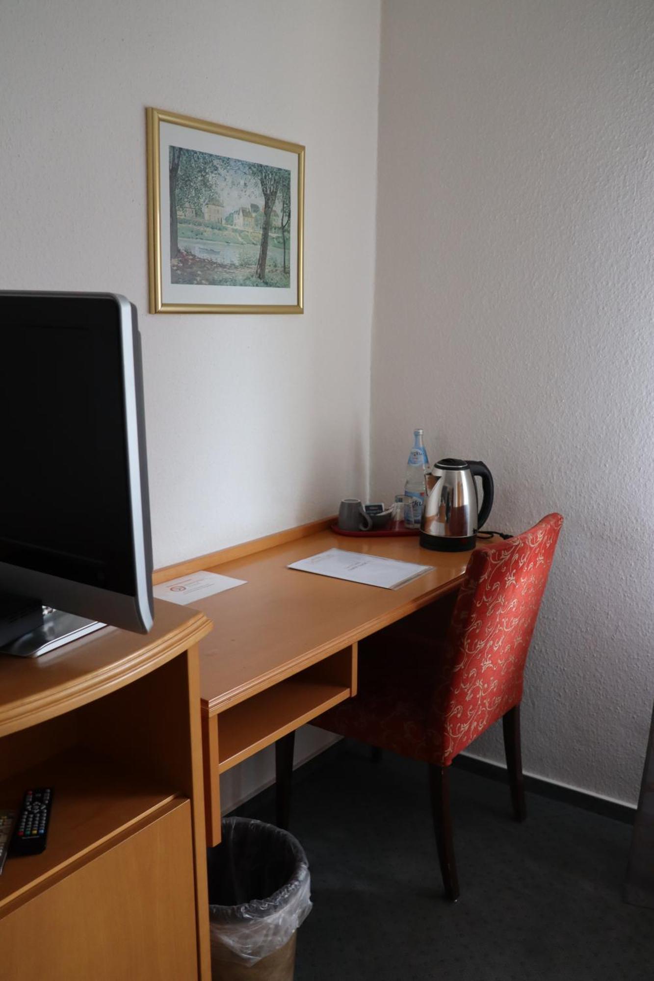 Hotel Haarener Hof Bad Wünnenberg Екстериор снимка