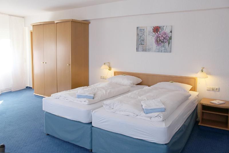 Hotel Haarener Hof Bad Wünnenberg Екстериор снимка